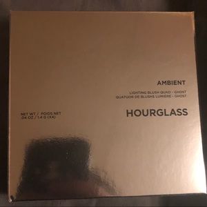 Hourglass ambient lighting blush palette